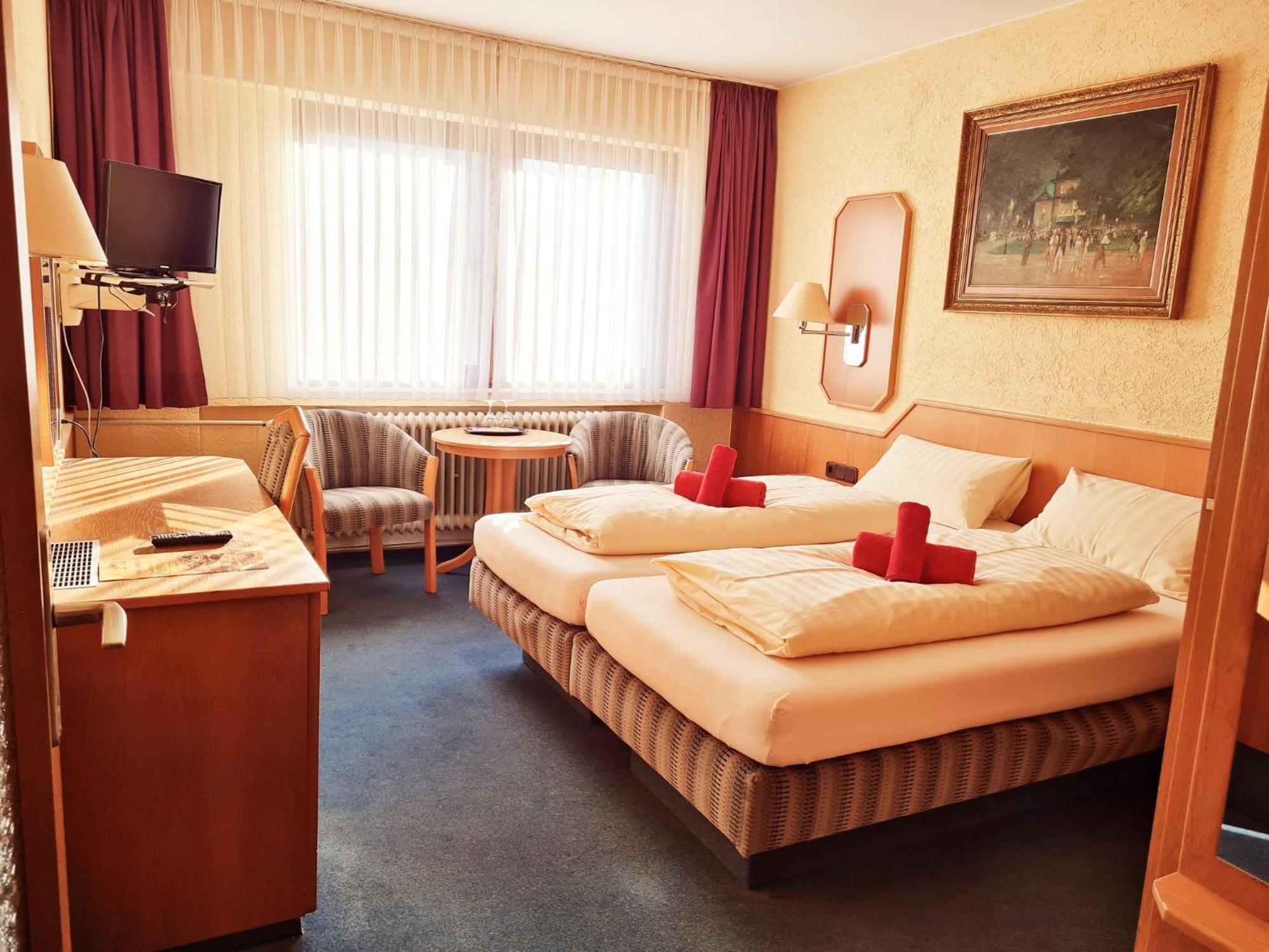 Hotel-Barbarossa-Garni Bei Hanau Rodenbach  Eksteriør bilde